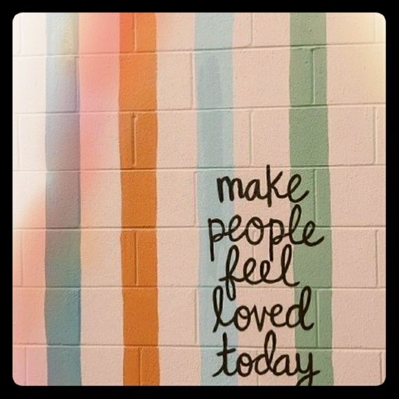 Meet your Posher, Lakisha - Picture 1 of 1